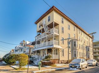 20 Pitman Ave, Ocean Grove, NJ 07756