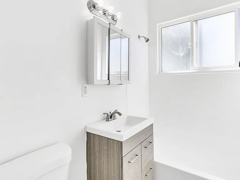 3324 Drew Street — Photo 8