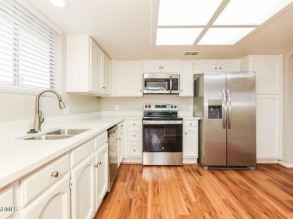 5th image of 8838 W ENCANTO Boulevard