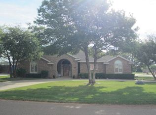 8613 Rochester Ave, Lubbock, TX 79424