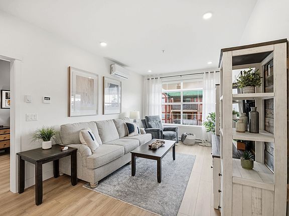 2nd image of 11865 227th St #309