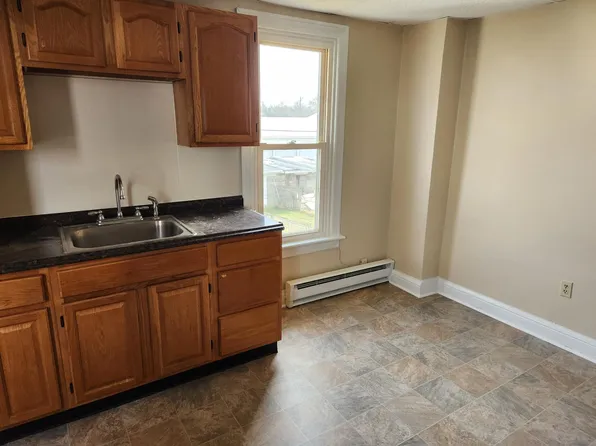 202 Herman Ave Floor 2, Lemoyne, PA 17043