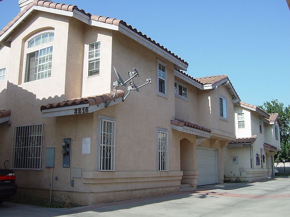 Detached Mid Unit