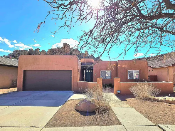 3308 Dakota Ln, Gallup, NM 87301