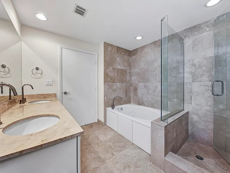 550 Okeechobee Blvd #1404 — Photo 7