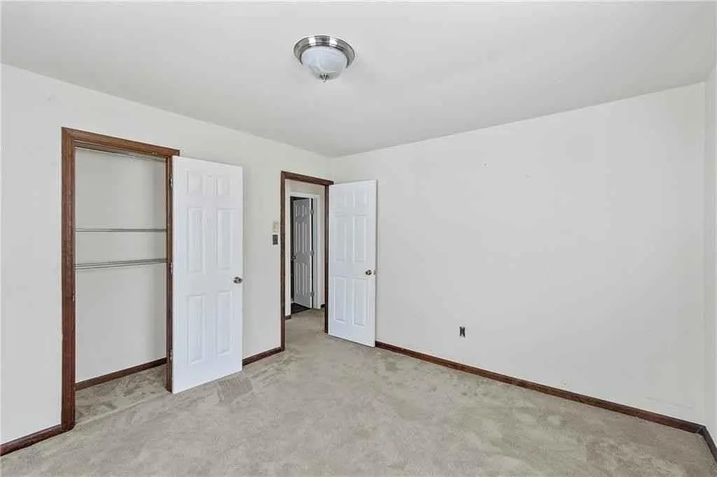 2 bed, 696 sqft, $1,514 — Photo 3