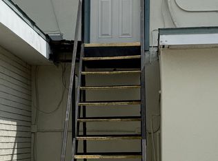 2235 W Old Highway 441 #B, Mount Dora, FL 32757