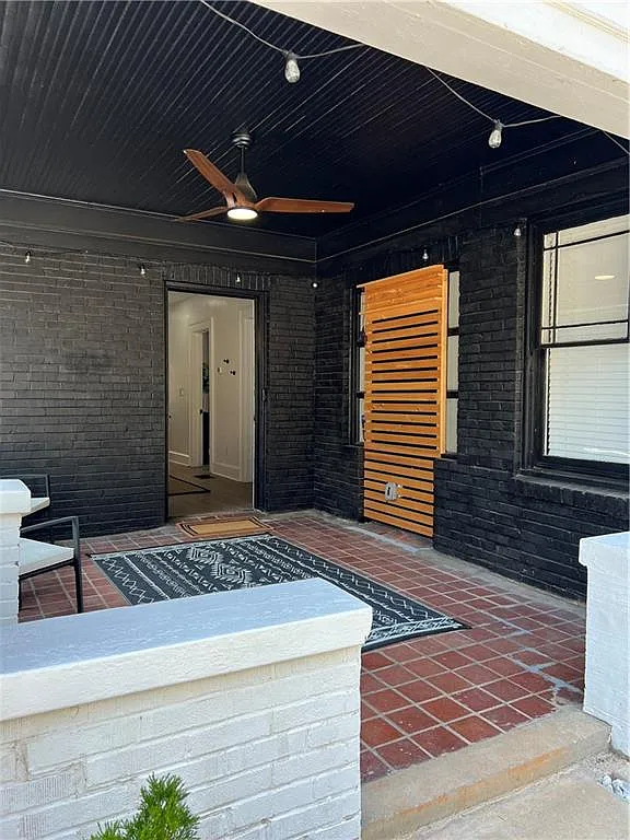 3 bed, 2.0 bath, 1332 sqft, $2,500 — Photo 3