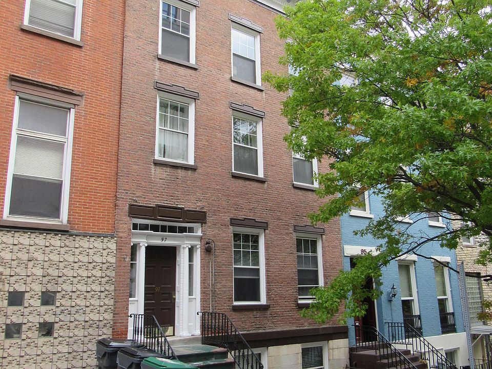 2nd image of 97 Columbia St APT 5