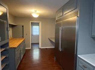 2451 S Holland Ave, Springfield, MO 65807