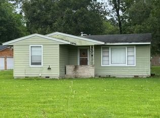 3441 Little Cypress Dr, Orange, TX 77632