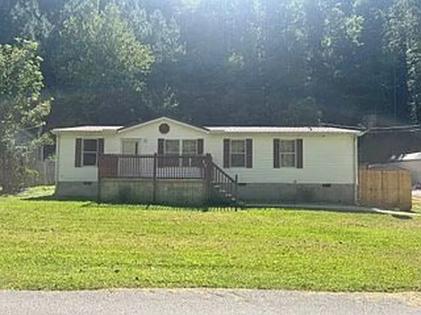 640 Harolds Branch Rd, Pikeville, KY 41501