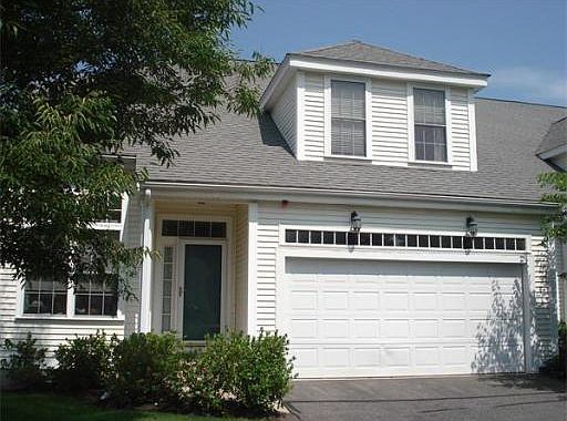 1st image of 4 Kingson Ln Unit 1