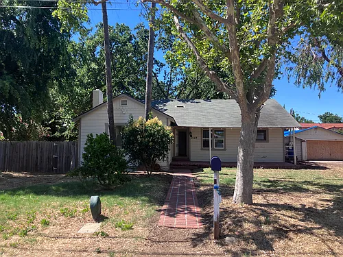 2127 Fox Way Photo 1