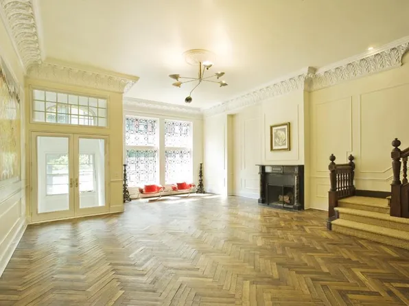 9 East 67th Street image 1 of 3