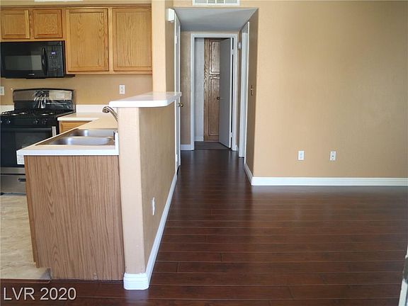 2nd image of 3079 Key Largo Dr Unit 202