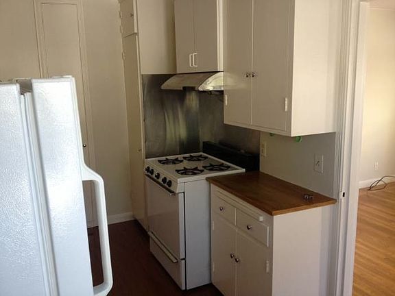 5th image of 21 Lorton Ave