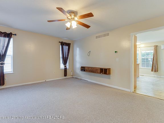 4th image of 4275 Keller Rd