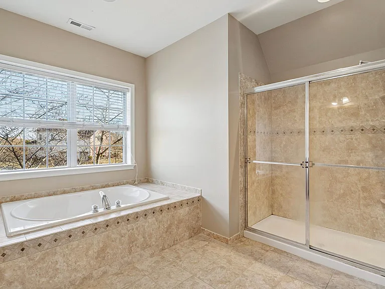 178 Pratt Ln — Photo 20
