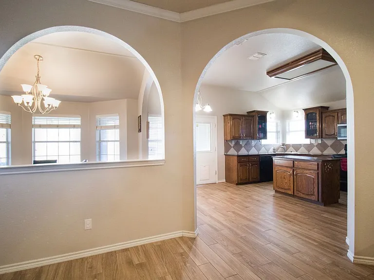 714 Tundra Dr — Photo 5