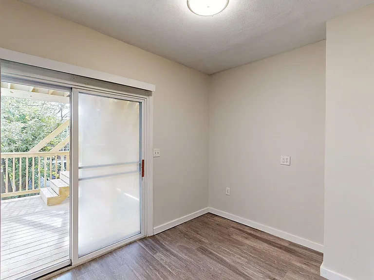 129 Eutaw St #3 — Photo 7