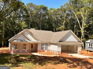 33 Deerfield Ln, Royston, GA 30662