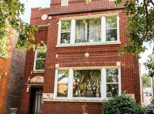 4111 W Nelson St, Chicago, IL 60641
