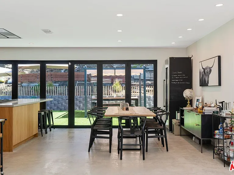 2820 Nichols Canyon Pl — Photo 11