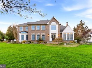 201 Wolf Ln, Ambler, PA 19002