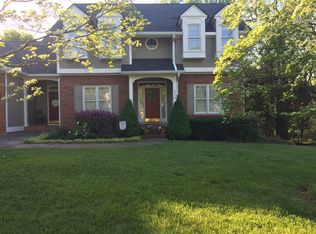 313 Shadowood Dr, Johnson City, TN 37604