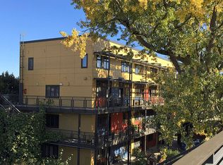 2525 N Killingsworth St APT 207, Portland, OR 97217