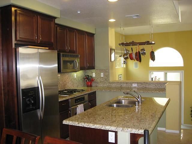 1st image of 2885 Villas Way