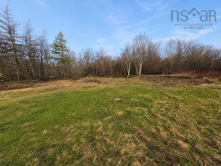 2nd image of Morien Hwy #1596