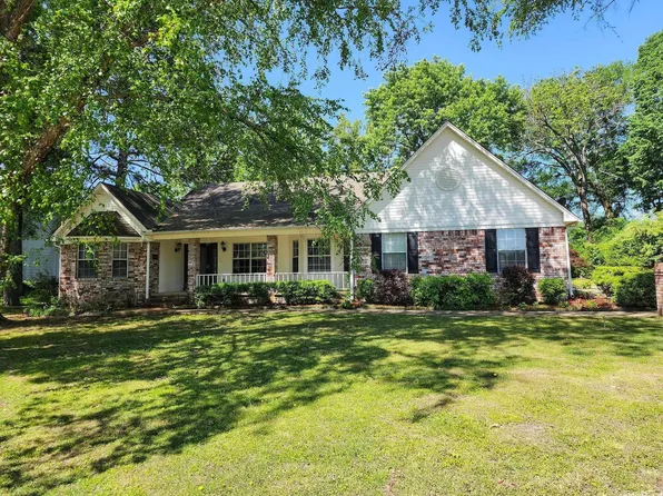 118 Lakesouth Ter, Hot Springs, AR 71913