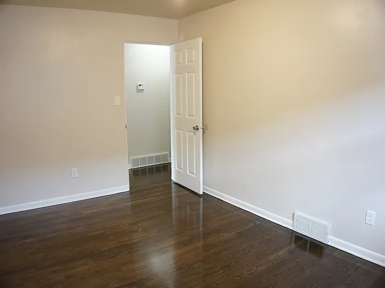 5931 Roosevelt Pl — Photo 34