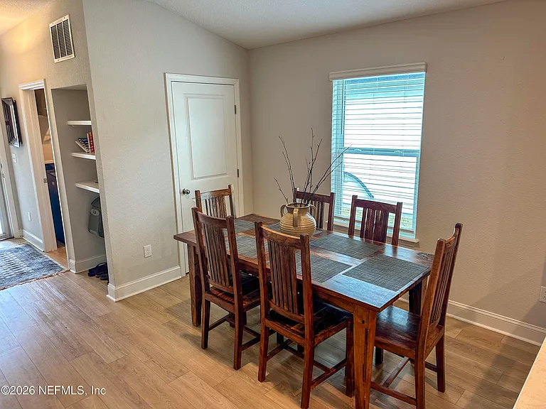 13414 Holsinger Blvd — Photo 6