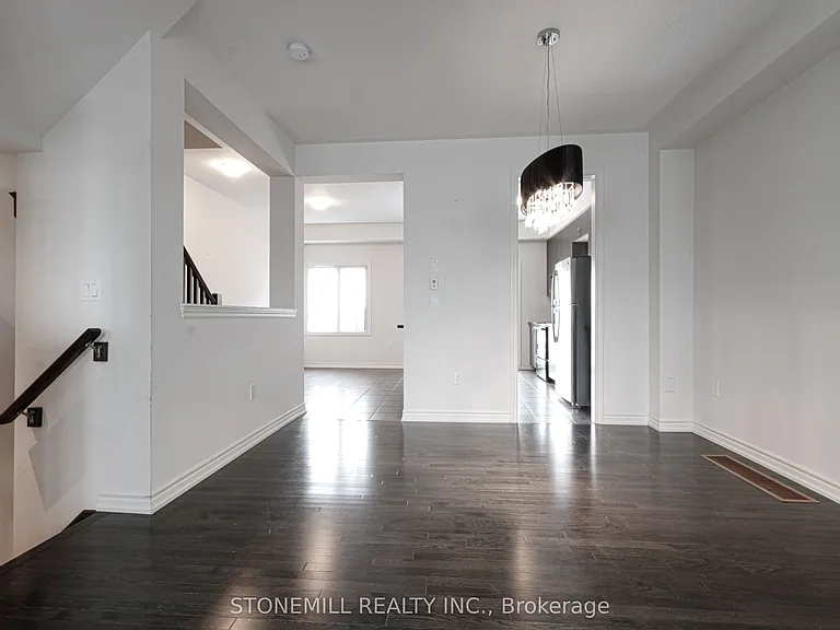 3130 Boxford Cres #5 — Photo 7
