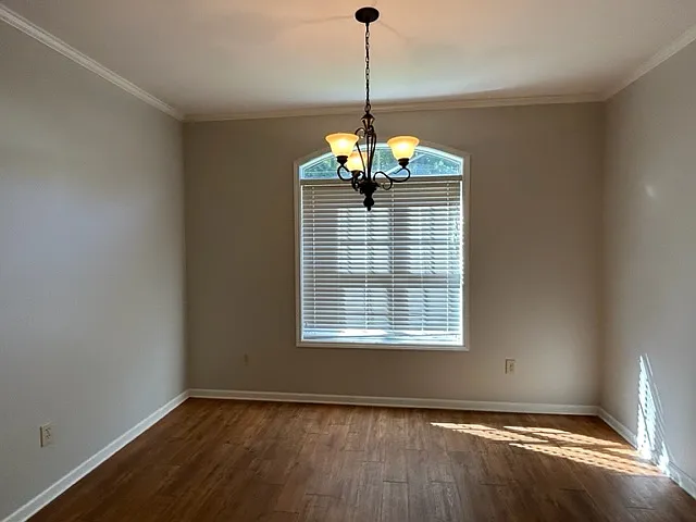 3 bed, 1650 sqft, $1,985 — Photo 3