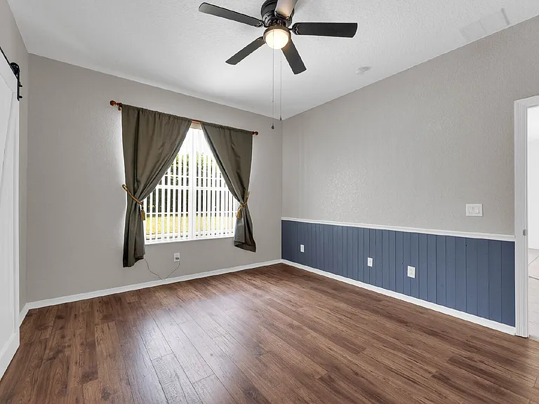 1151 N Hampton Dr — Photo 18