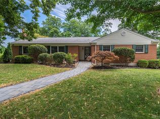 4760 Mad River Rd, Dayton, OH 45429