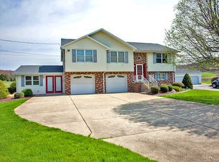 618 Cemetery Rd, Perryopolis, PA 15473