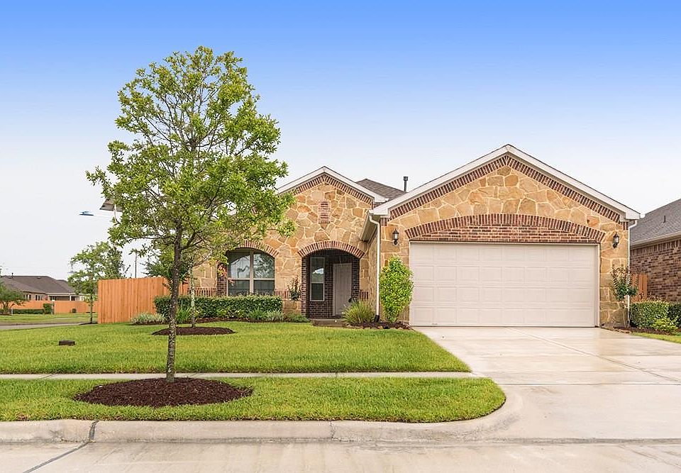 1st image of 1546 Tuscan Village Dr