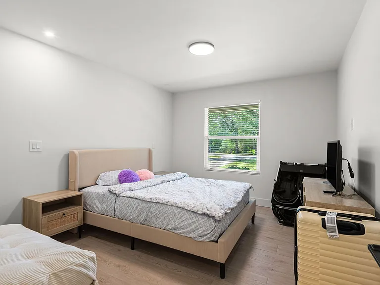 2507 Edgewater Dr — Photo 27