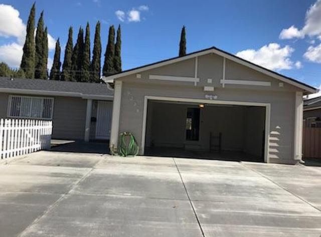 1st image of 5338 Great Oaks Dr