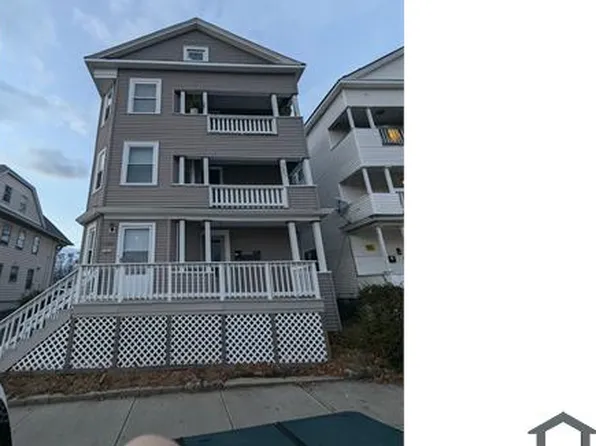 1042 Main St #2, Worcester, MA 01603