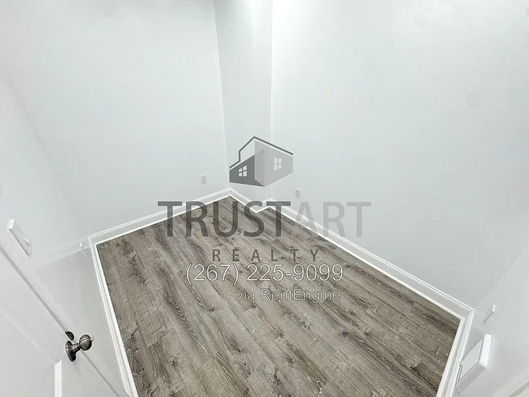 2507 N 19th St #1 — Photo 9