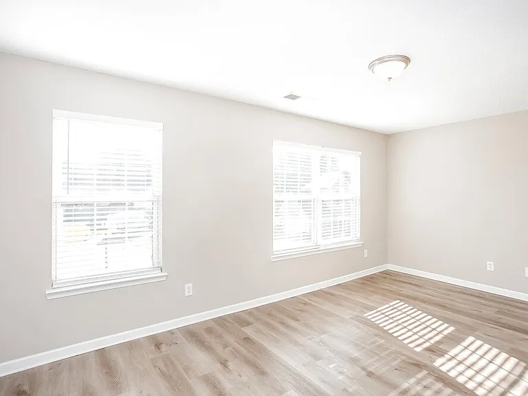 9705 Avensong Crossing Dr — Photo 14