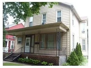 213 Mound St photo 1