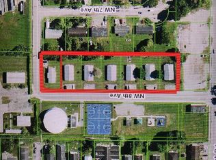 110 NW 8th Ave, South Bay, FL 33493