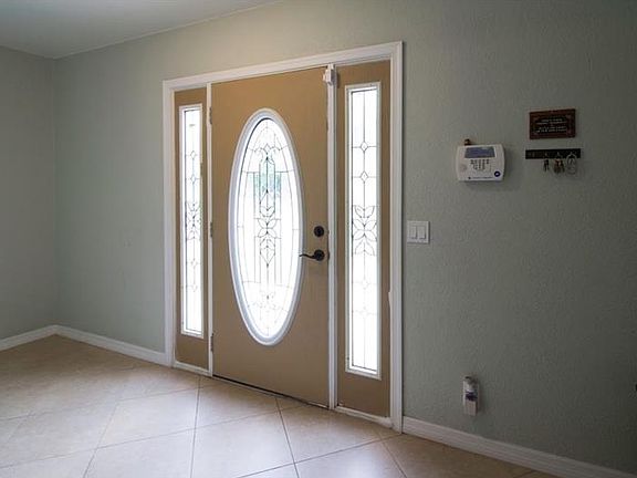 4th image of 309 N Hernando Ave